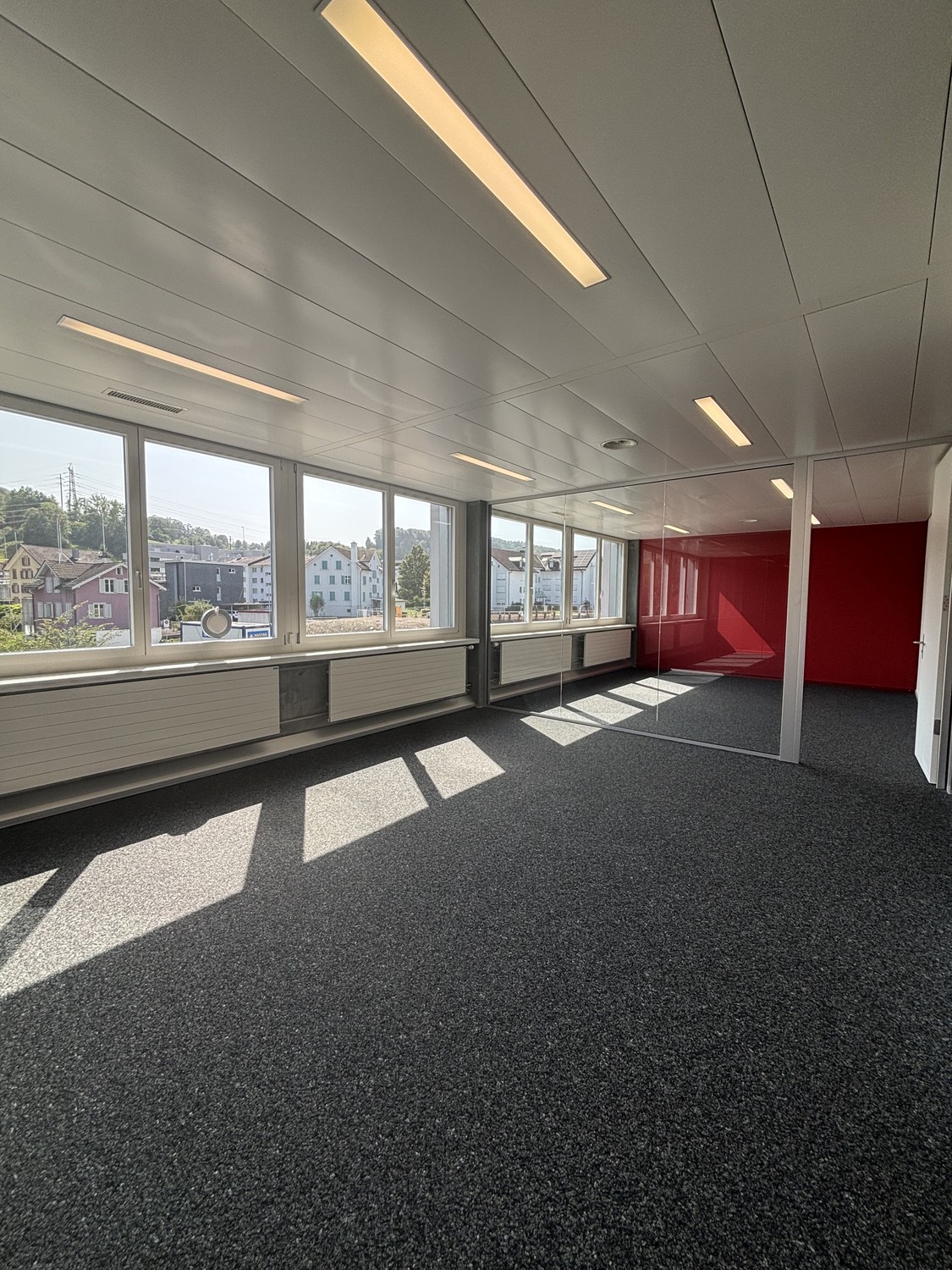 384m² bureau