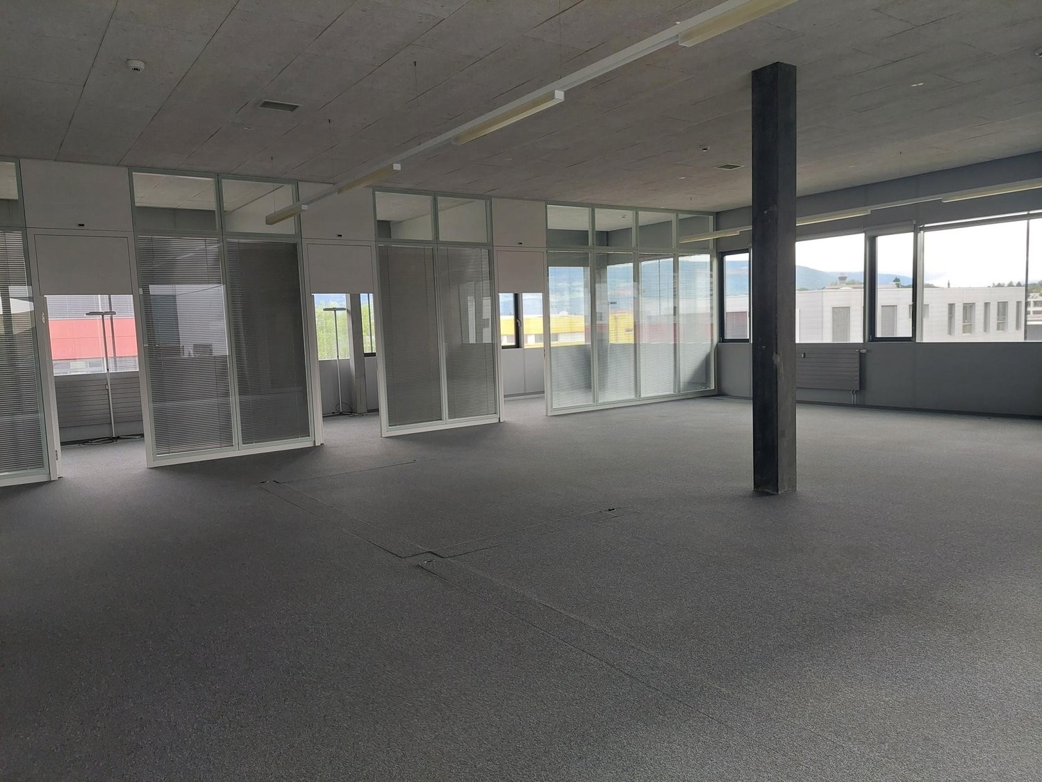 negozio di 160m²
