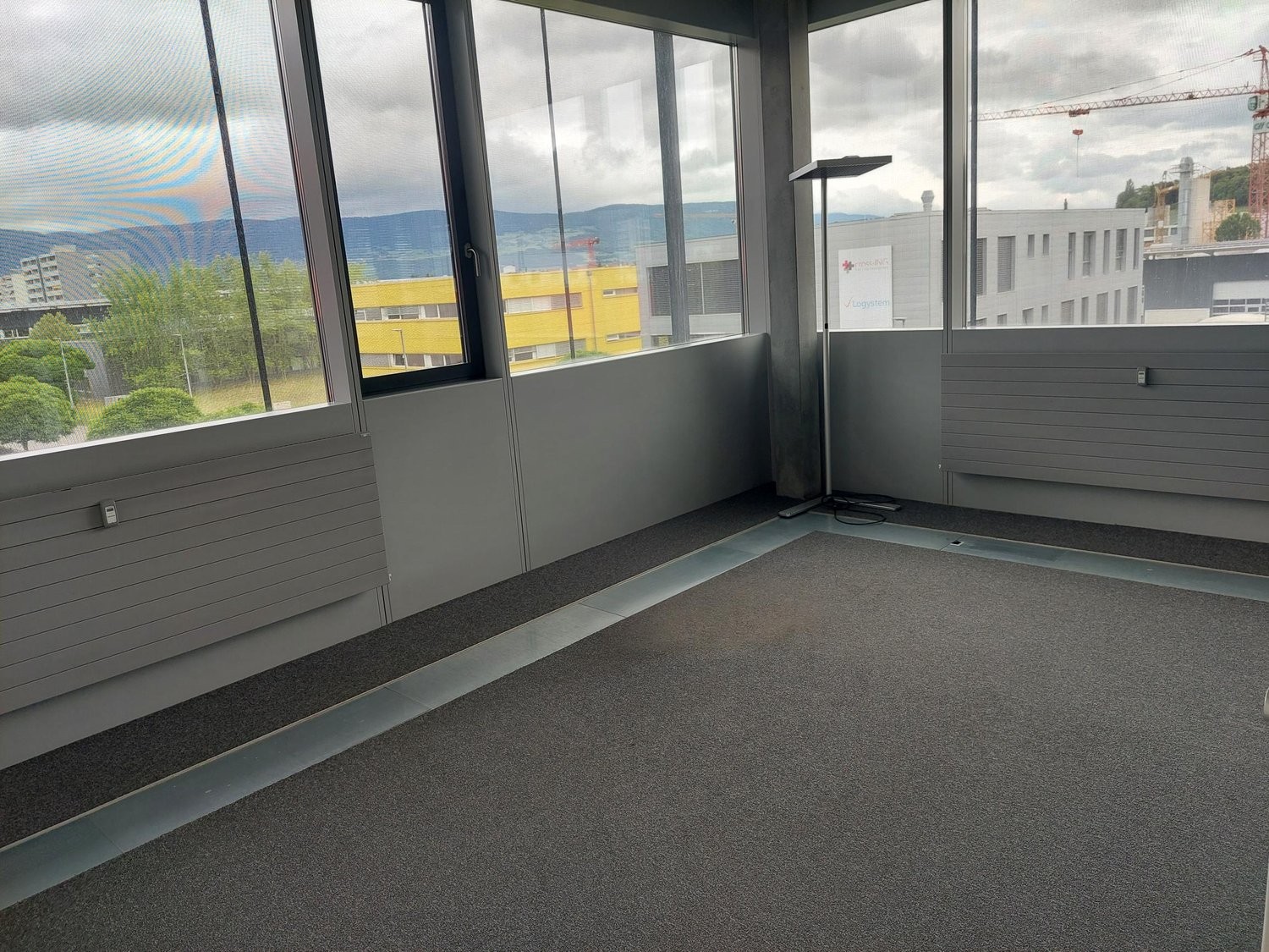 negozio di 160m²
