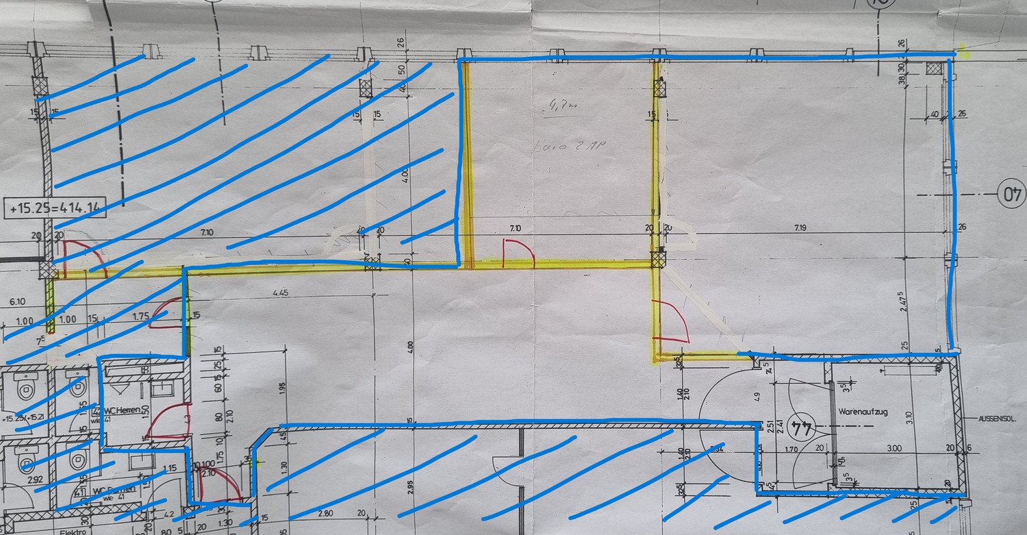 155m² commerciale