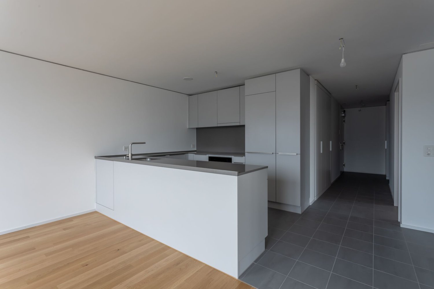 Appartamento di 2 ½ locali, foto 1 di 10