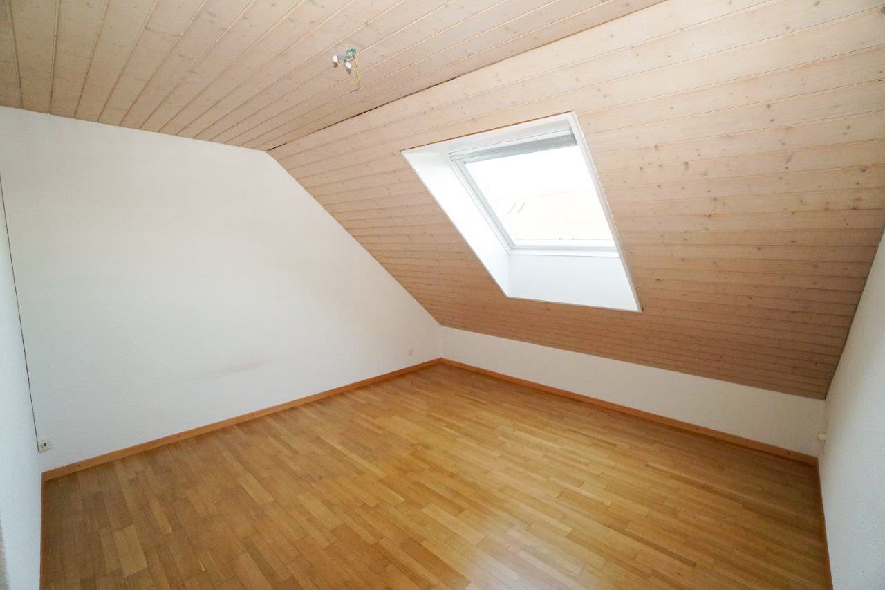 appartamento mansardato di 2 ½ locali, foto 8 di 9