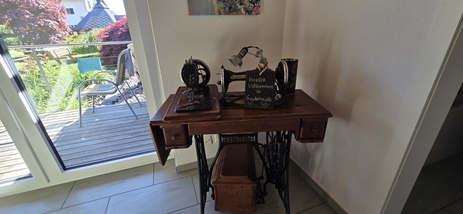2 ½ rooms furnished flat
