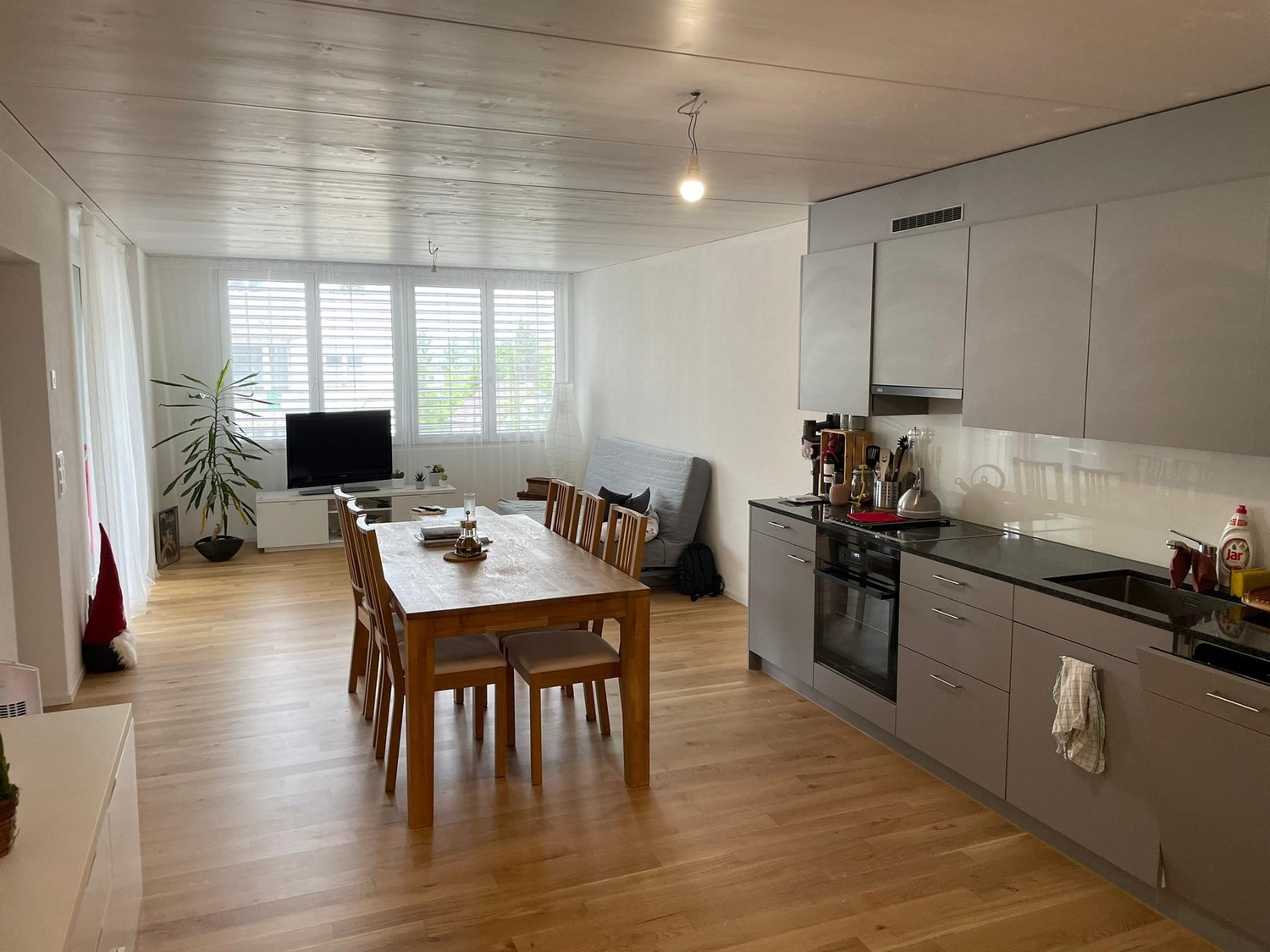 Appartamento di 2 ½ locali, foto 2 di 7