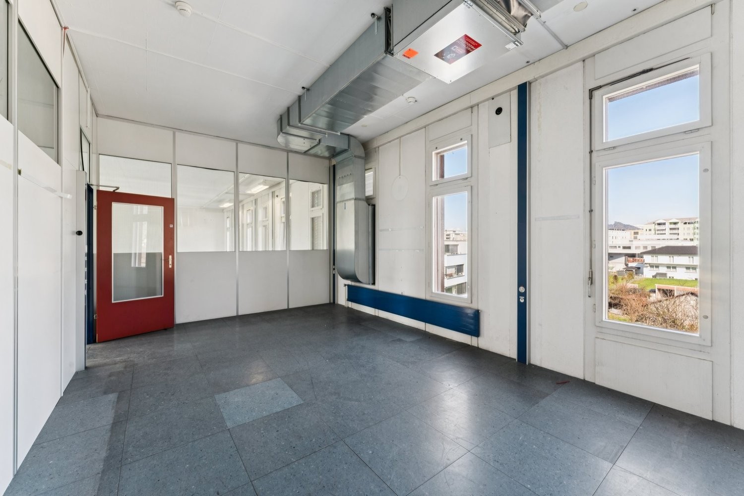 200m² commerciale