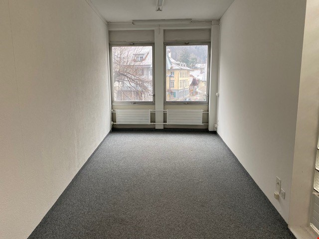 295m² ufficio