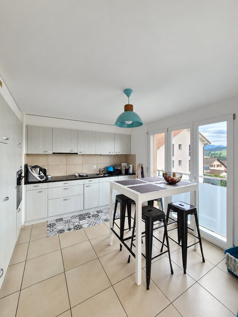 Appartamento di 4 ½ locali, foto 2 di 8