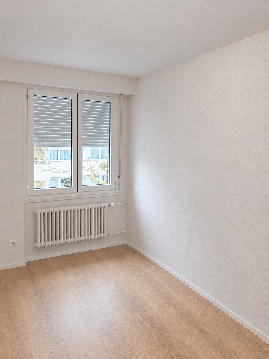 Appartamento di 2 ½ locali, foto 2 di 5