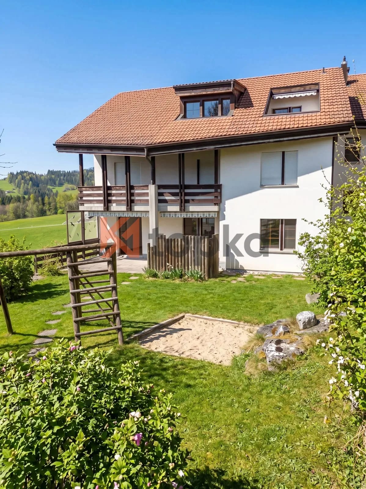 Appartamento di 4 ½ locali, foto 2 di 5