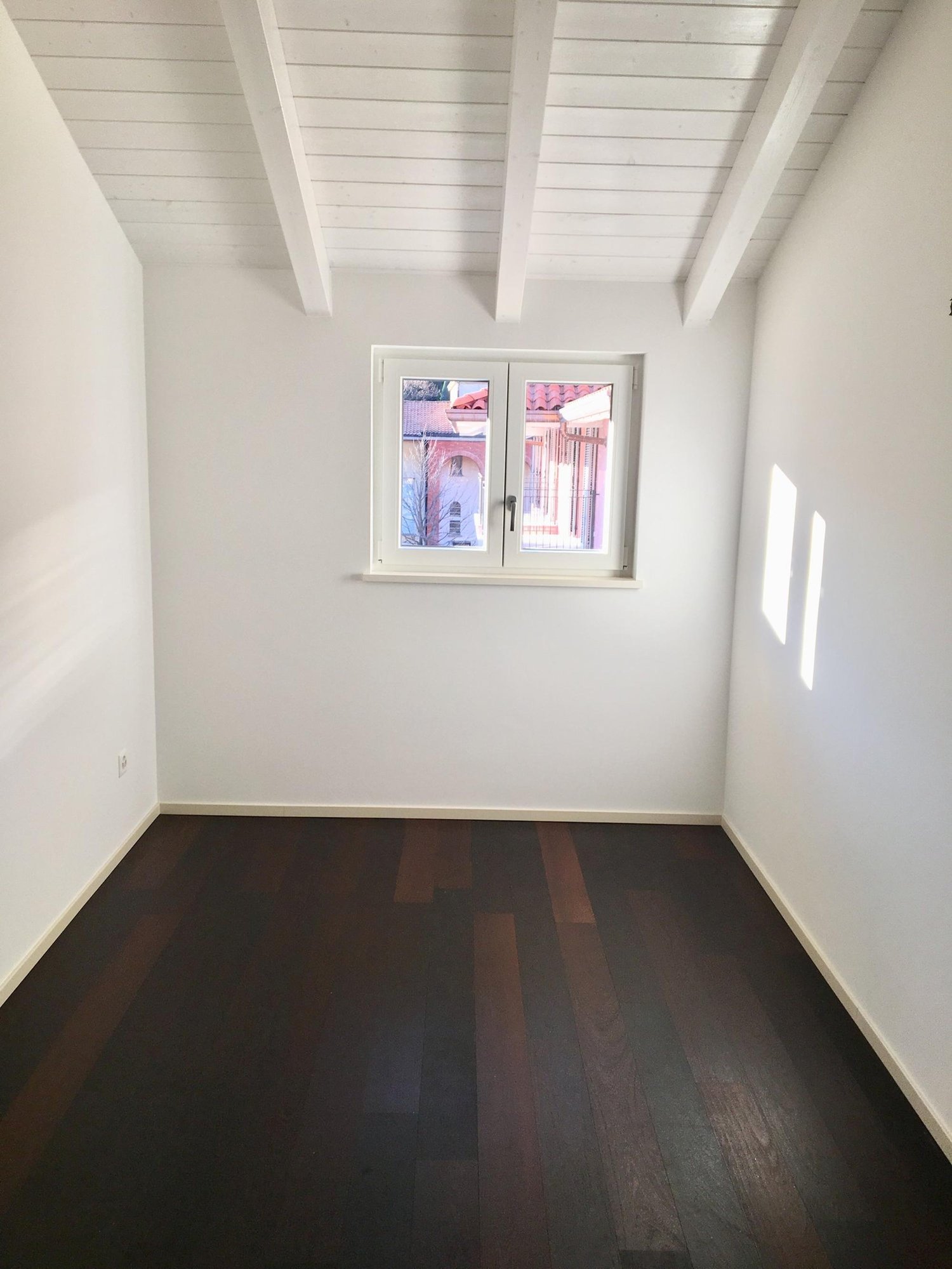 4 ½ rooms attic flat, foto 7 di 8