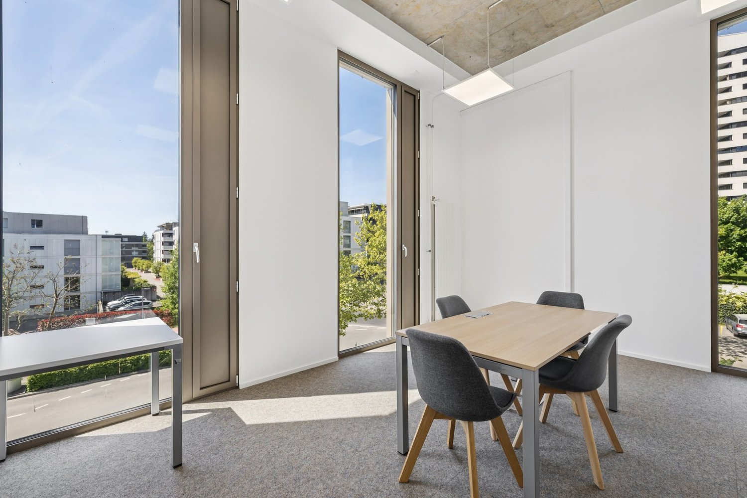 250m² ufficio