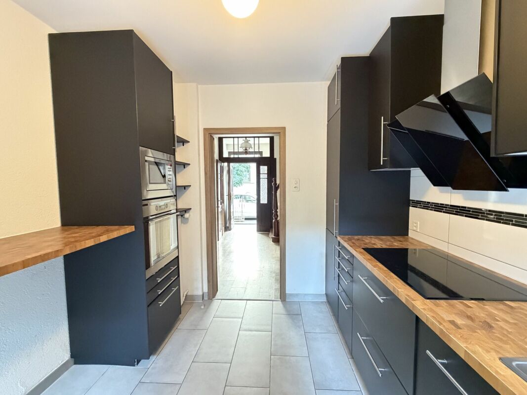 6 stanze casa a schiera