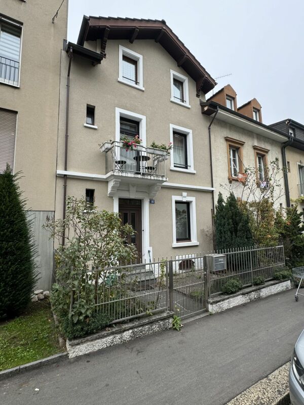 6 stanze casa a schiera