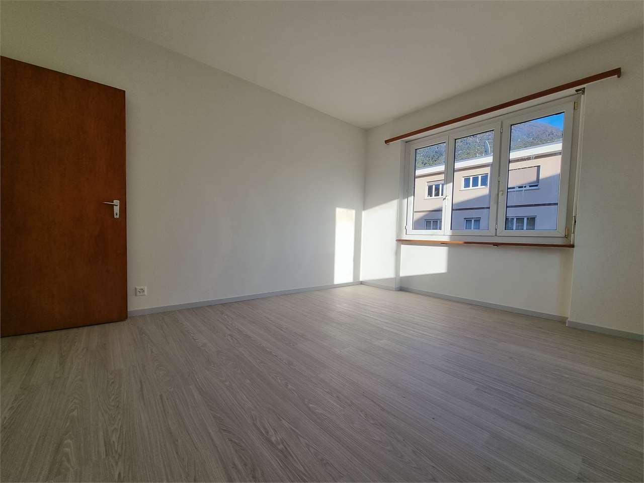 4 ½ rooms apartment, foto 4 di 10