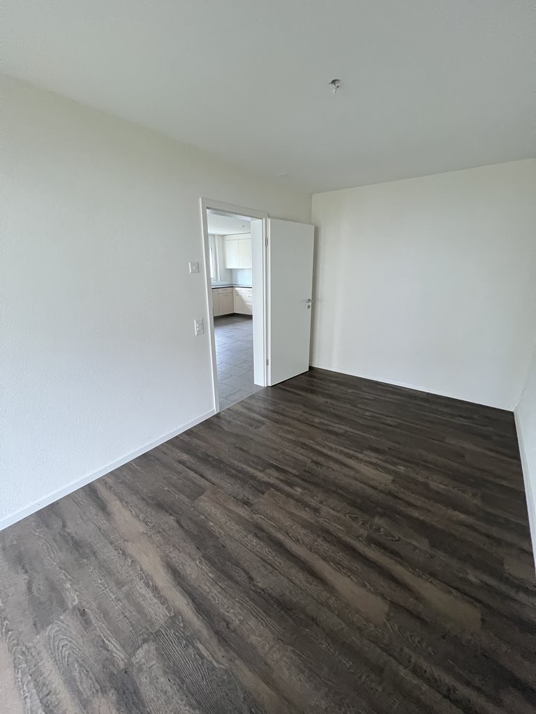 Appartamento di 3 ½ locali, foto 4 di 8