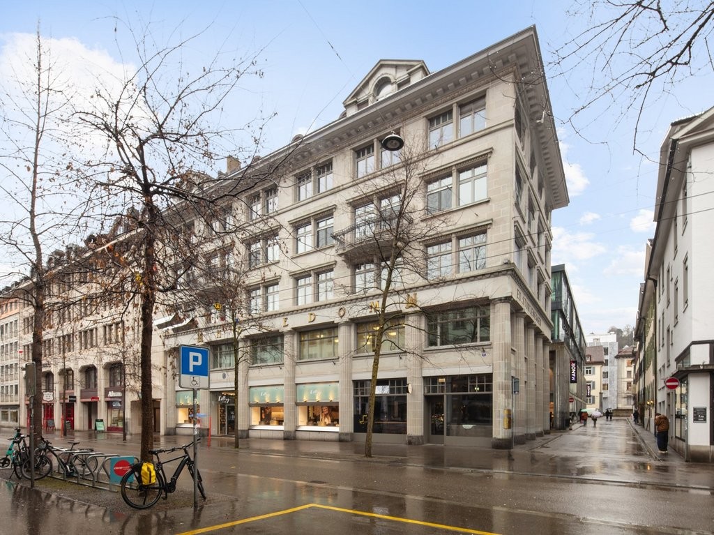ufficio di 366m²