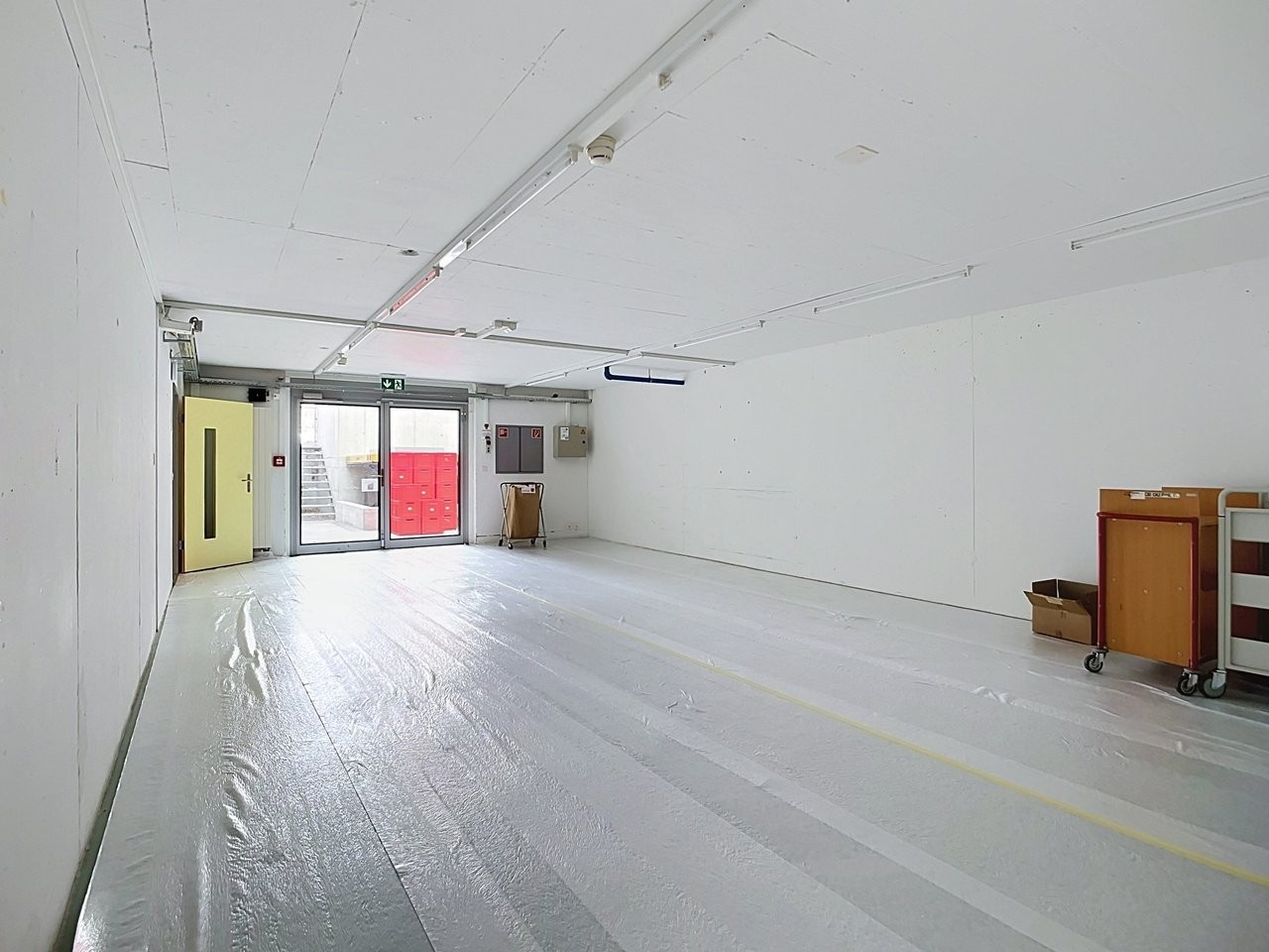1130m² commerciale