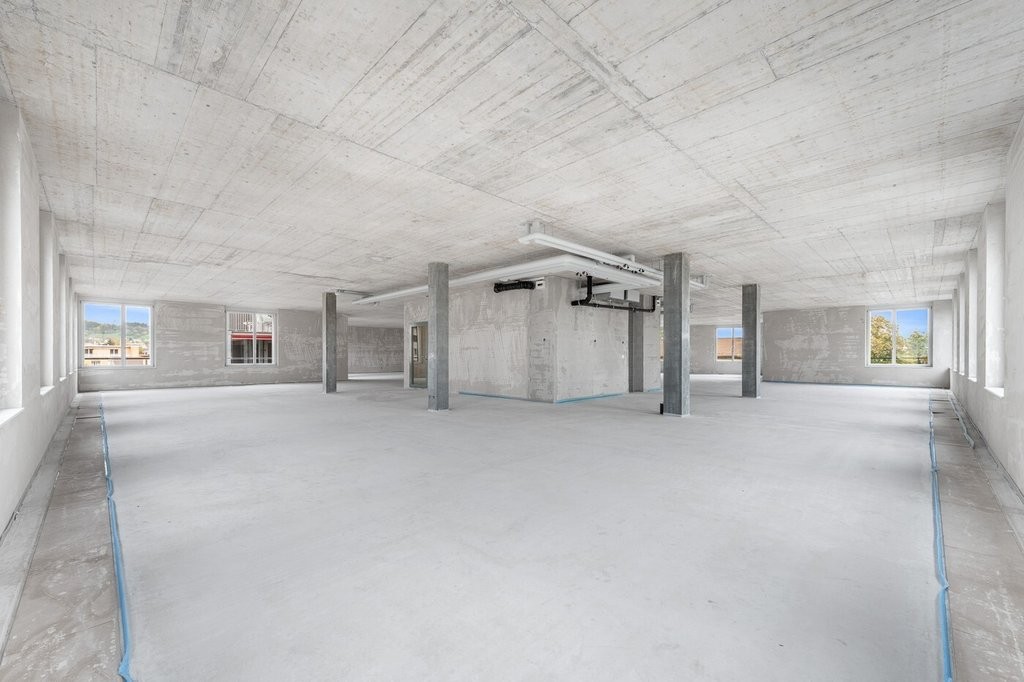 107m² office