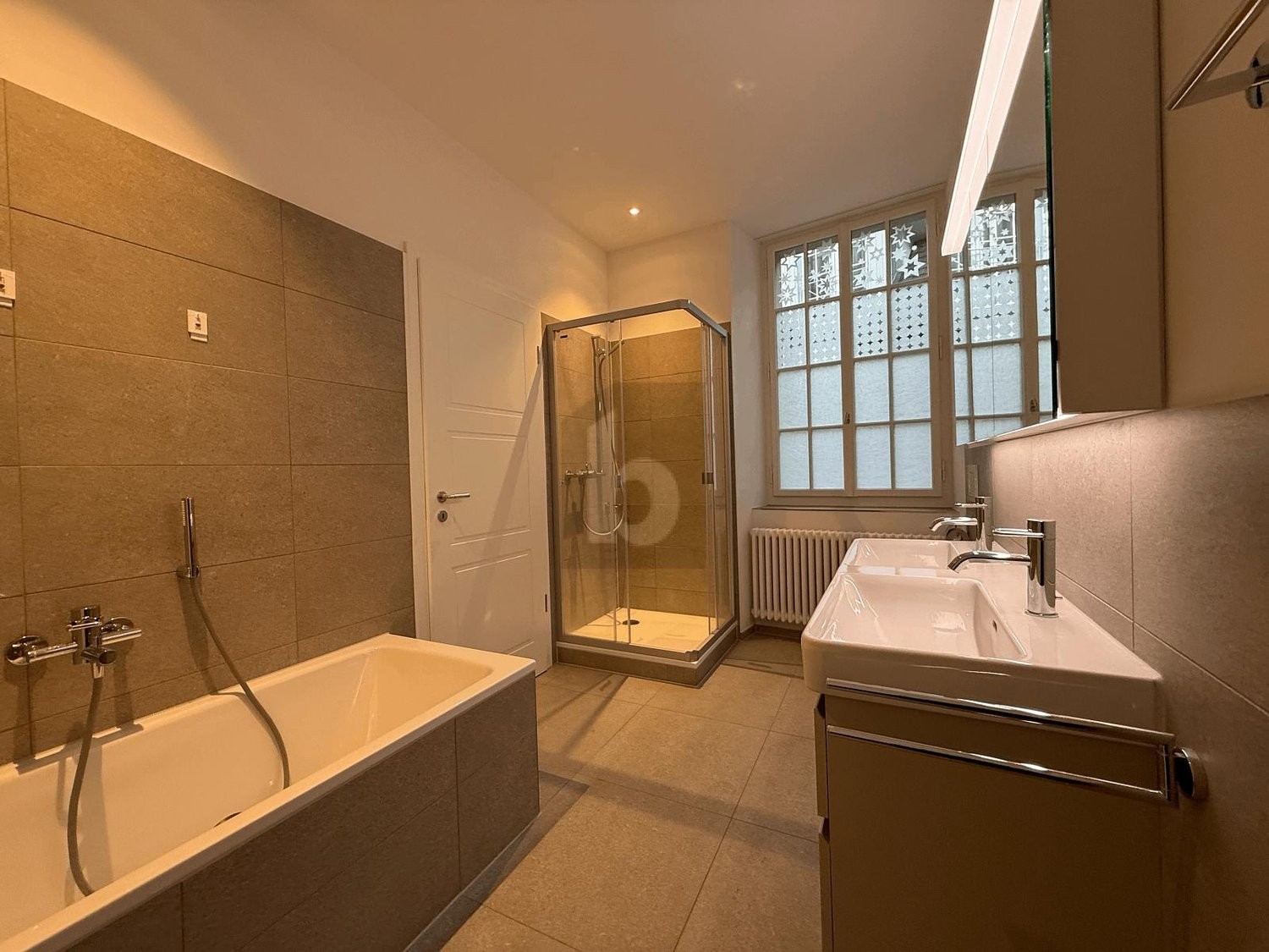 Appartamento di 4 ½ locali, foto 2 di 4