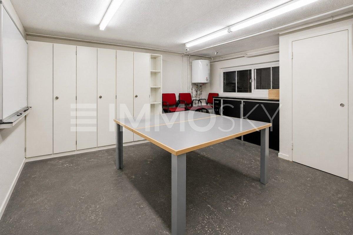negozio di 287m²