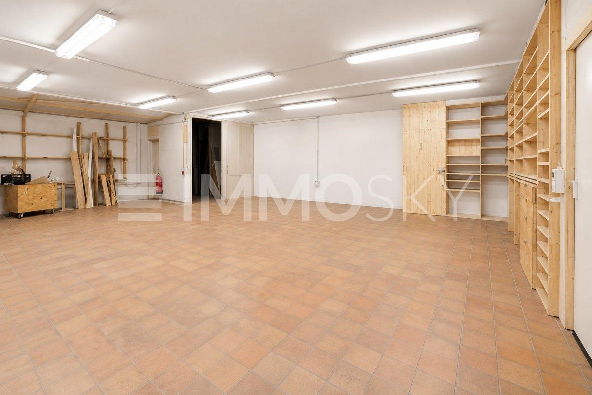 negozio di 287m²
