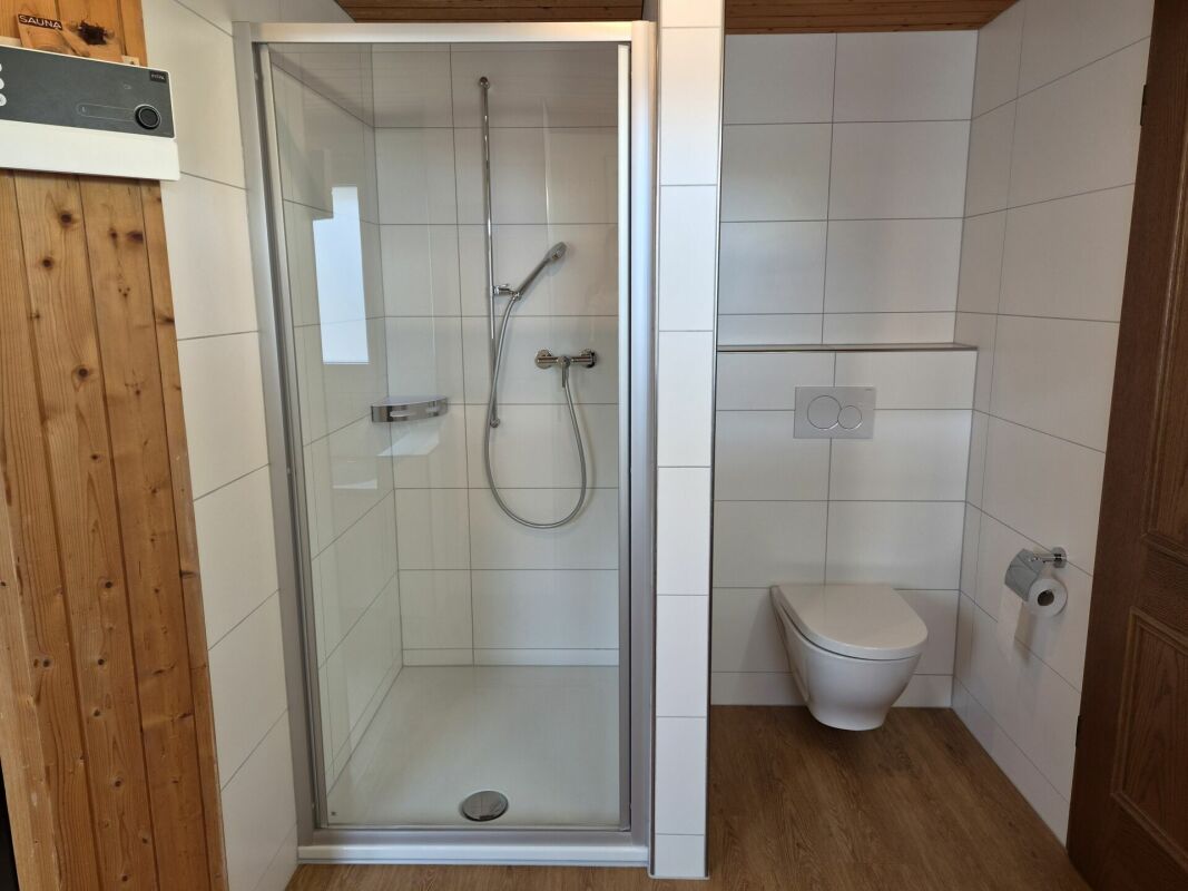 Appartamento mansardato di 2 ½ locali, foto 6 di 10