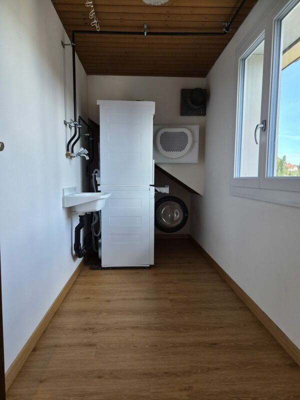 Appartamento mansardato di 2 ½ locali, foto 9 di 10
