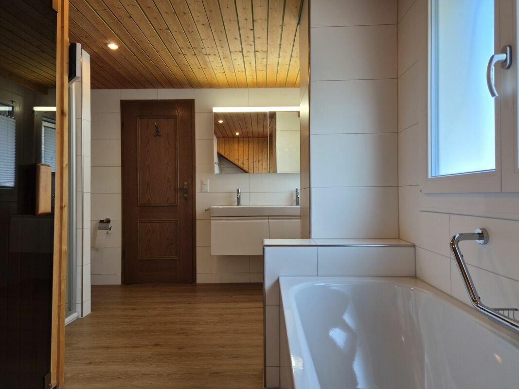 Appartamento mansardato di 2 ½ locali, foto 3 di 10