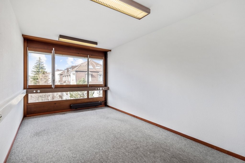ufficio di 198m², foto 9 di 10