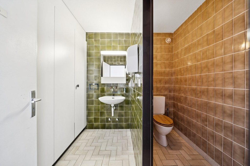 ufficio di 198m², foto 3 di 10