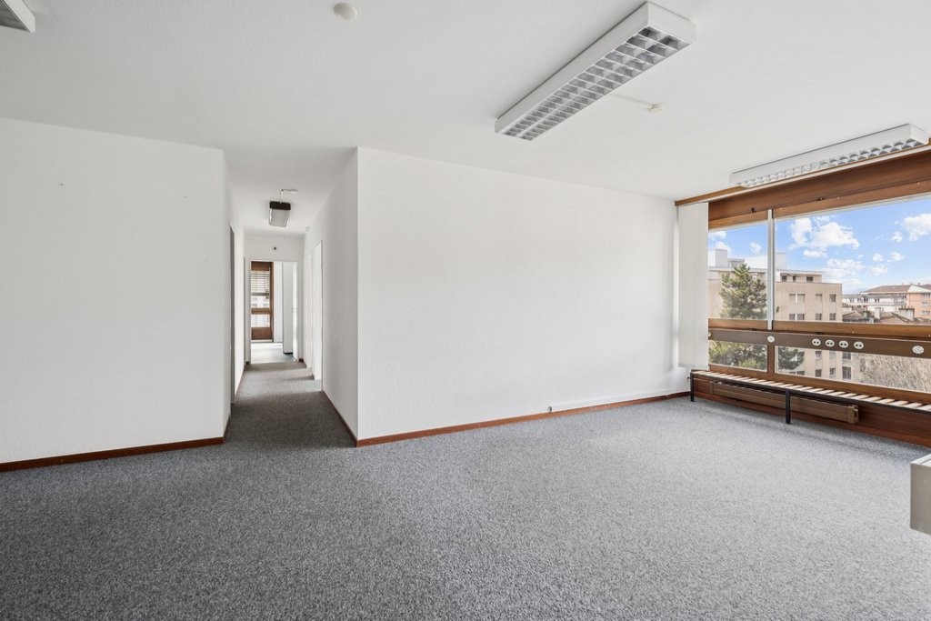 ufficio di 198m², foto 8 di 10