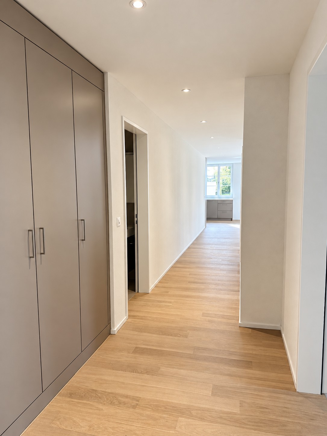 Appartamento di 3 ½ locali, foto 2 di 7