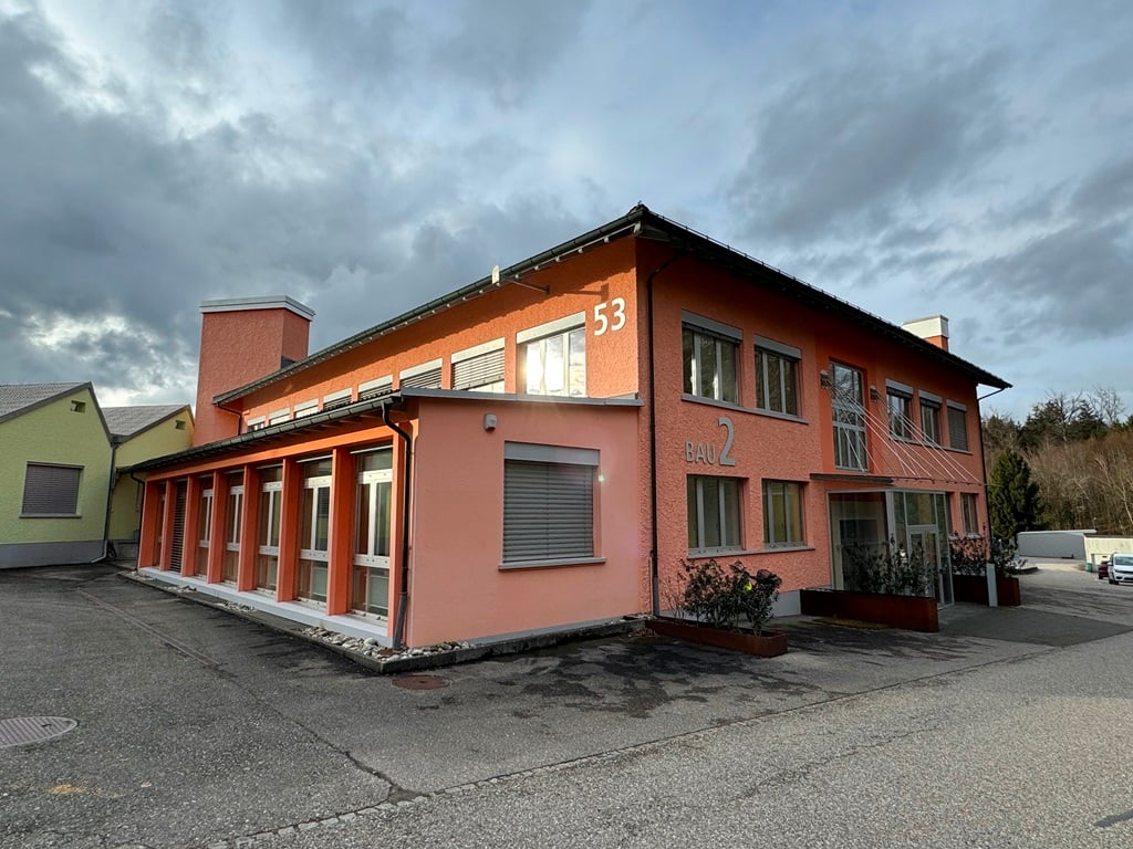 380m² commerciale