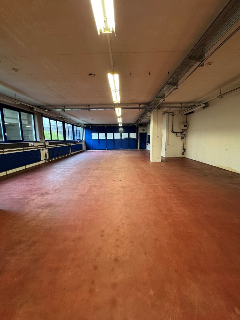380m² commerciale