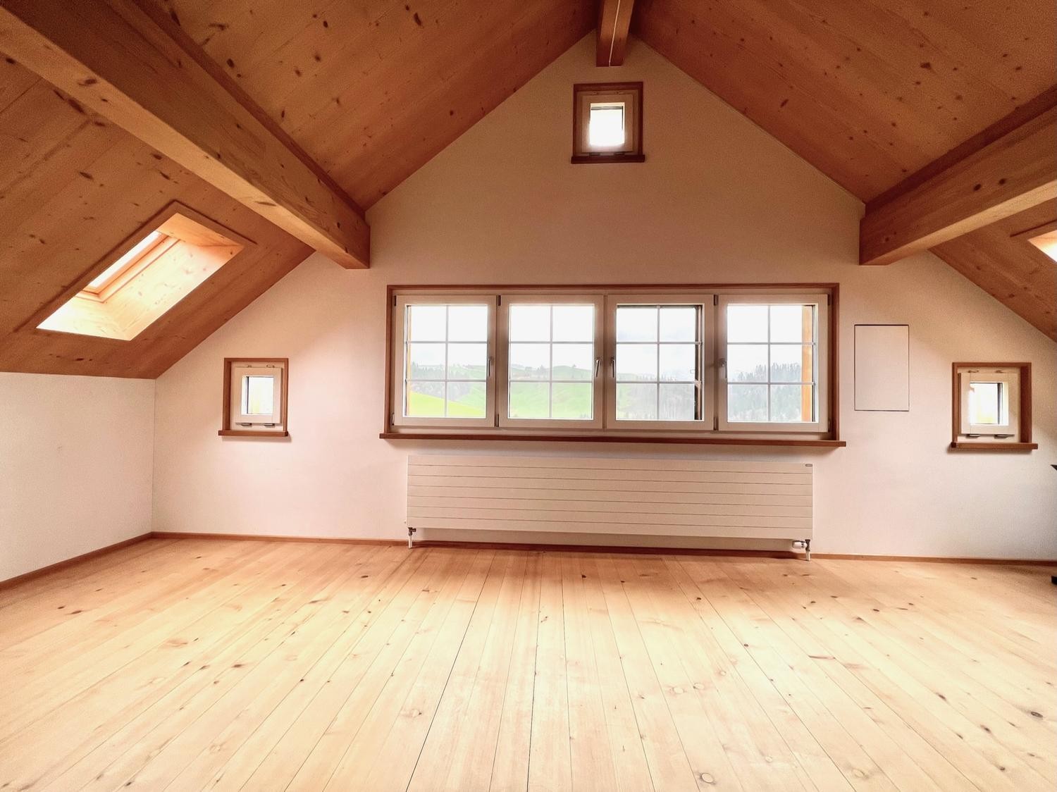 Appartamento di 2 ½ locali, foto 1 di 10