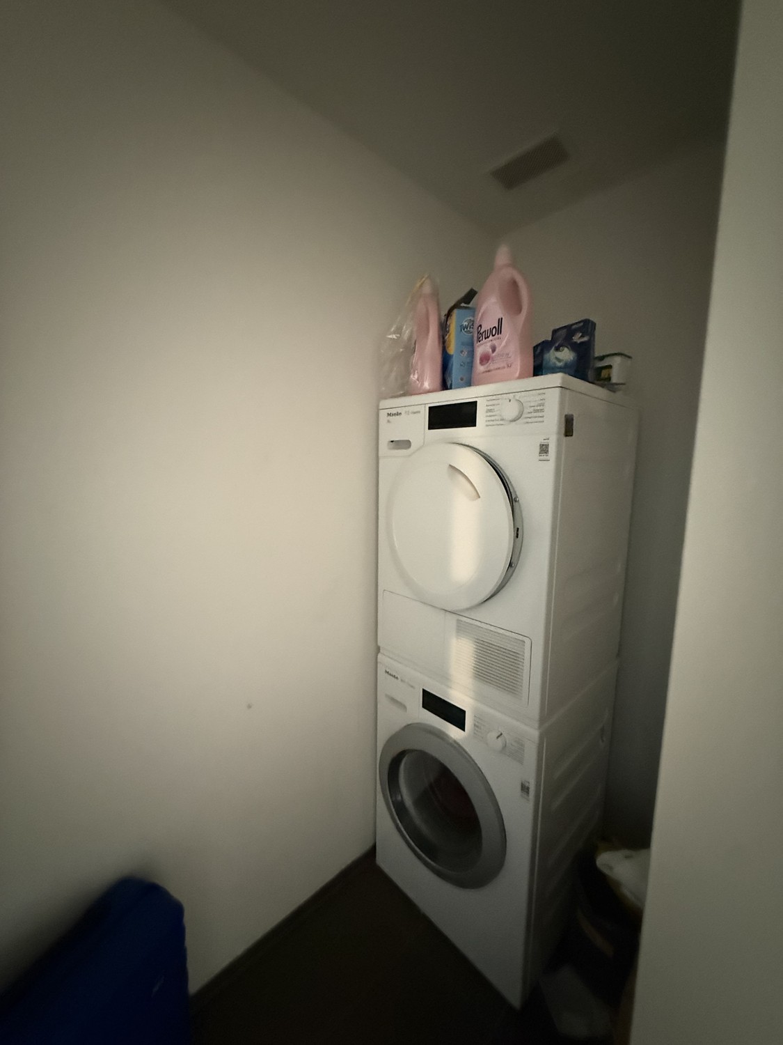 Camera in un appartamento condiviso