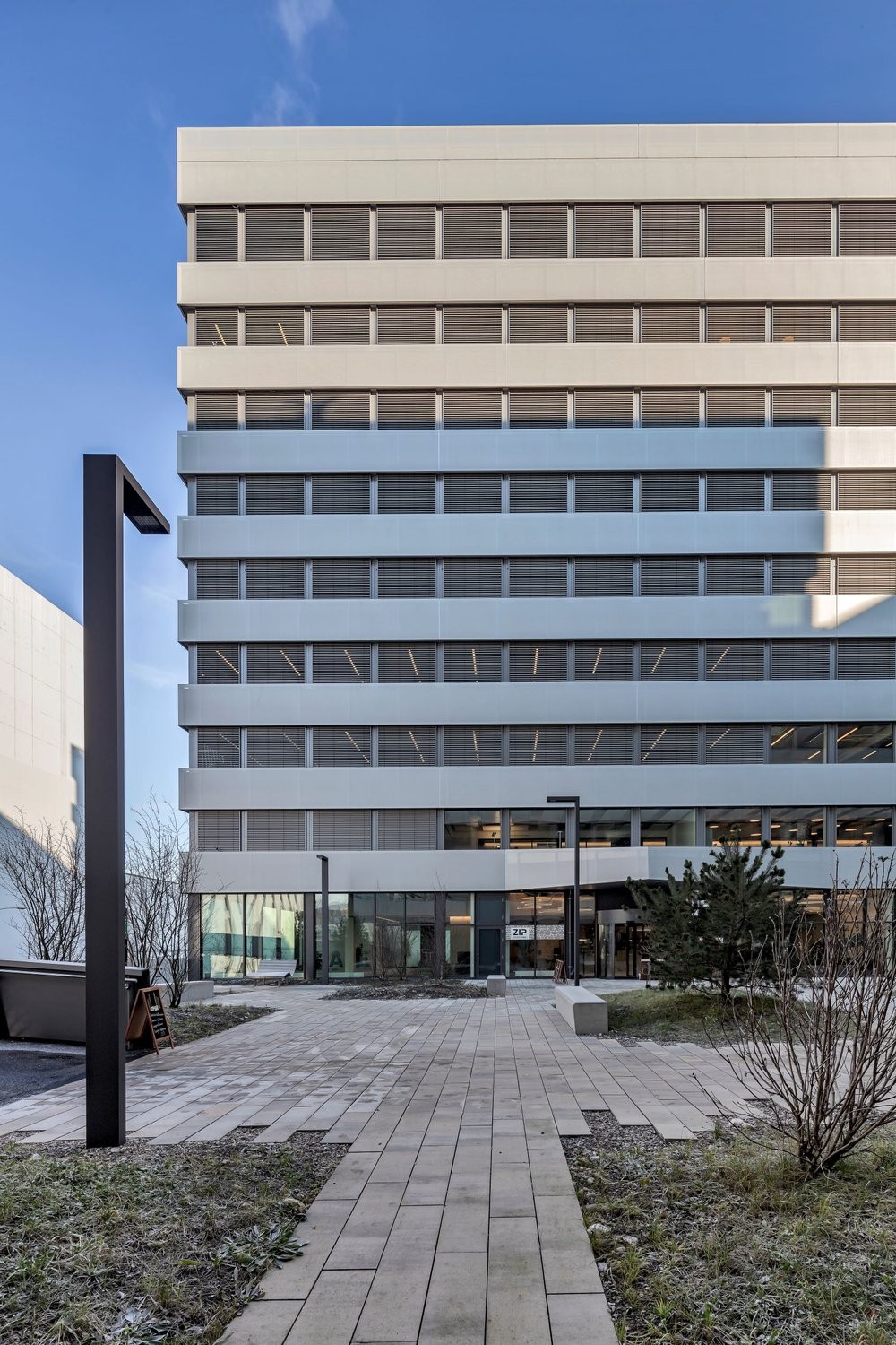 105m² office, foto 1 di 5