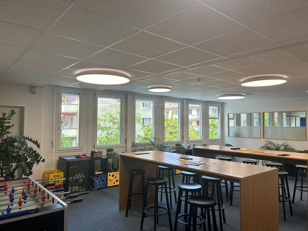 668m² bureau