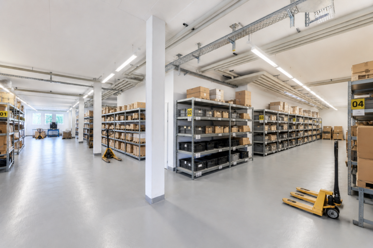 674m² commerciale