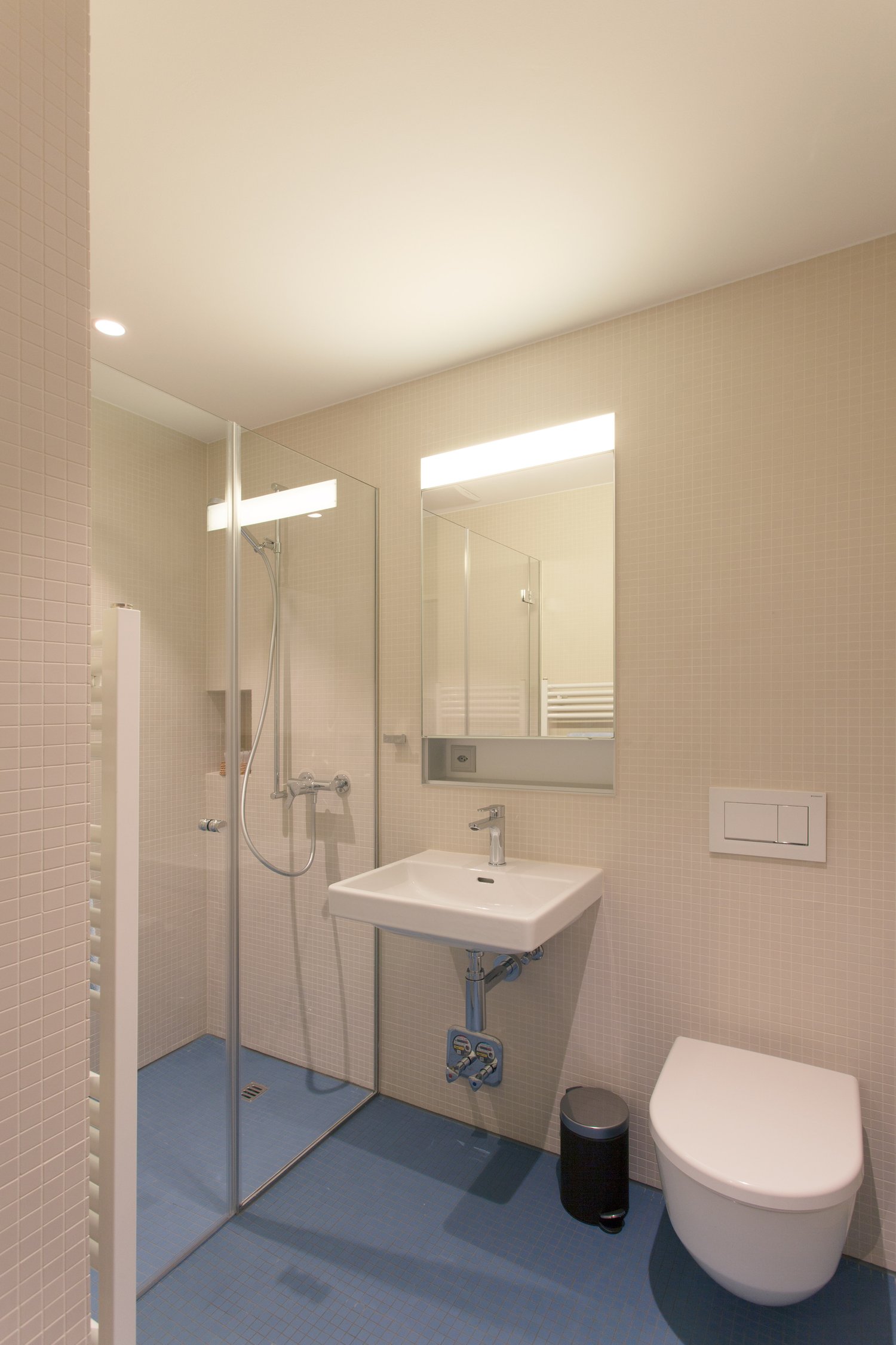1 room furnished flat