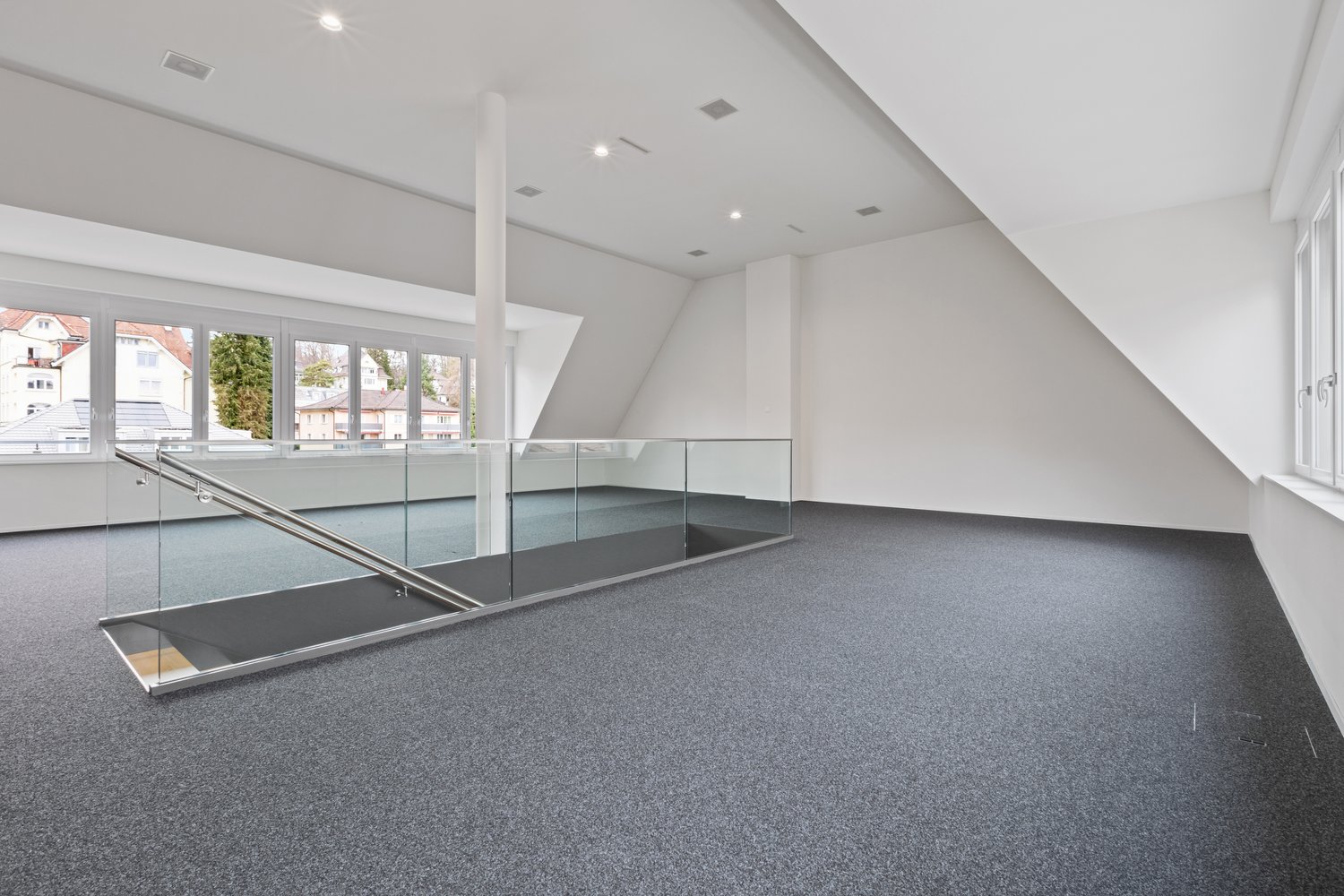 ufficio di 243m²