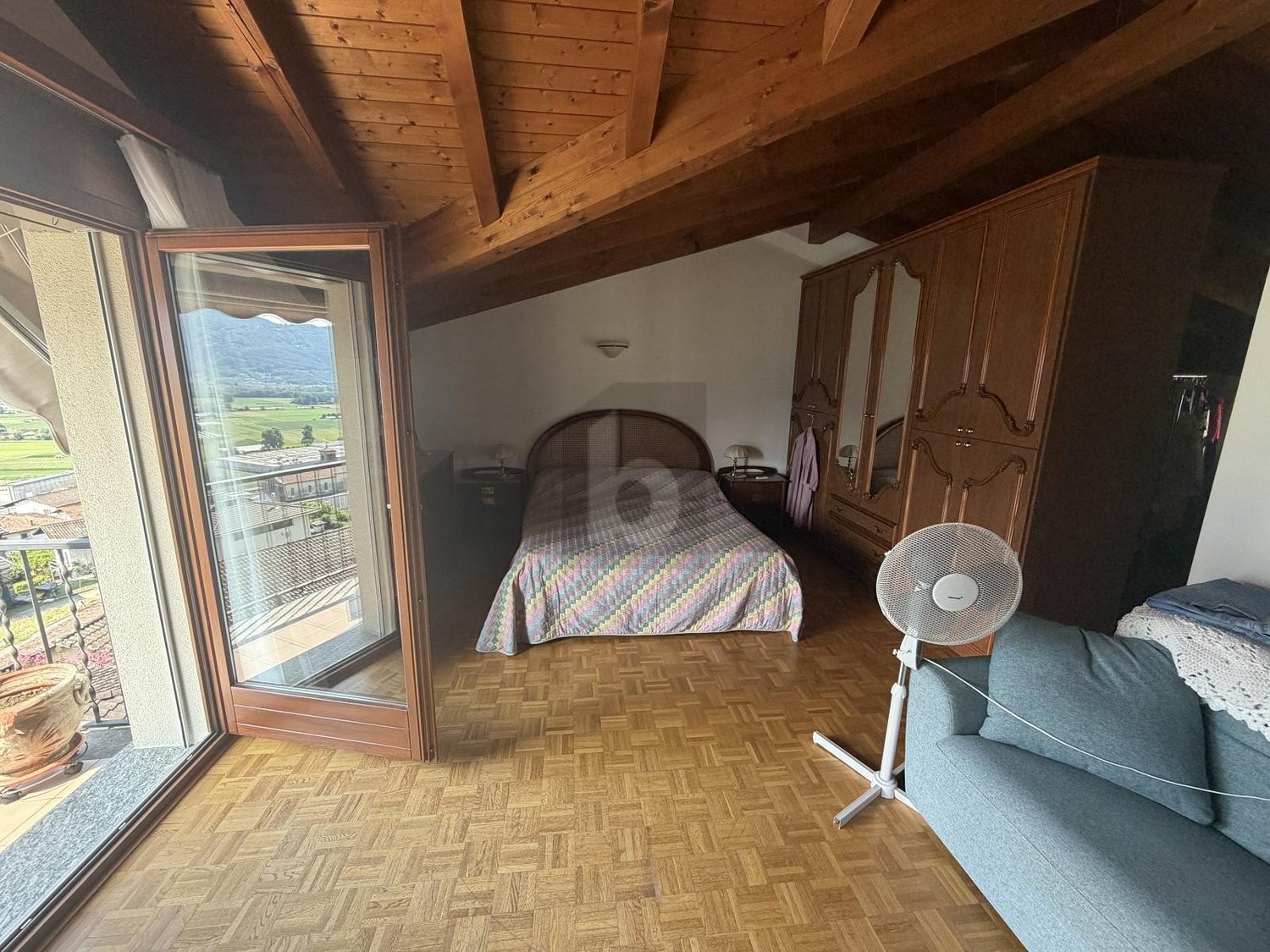 5 ½ rooms duplex house, foto 4 di 4