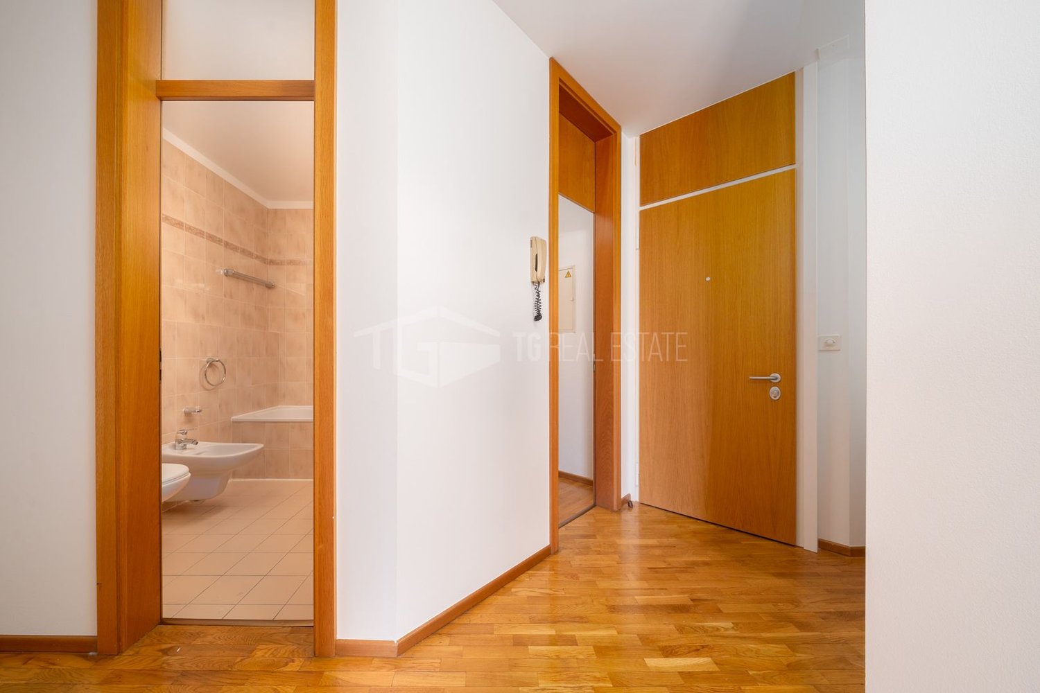 2 ½ rooms apartment, foto 6 di 10