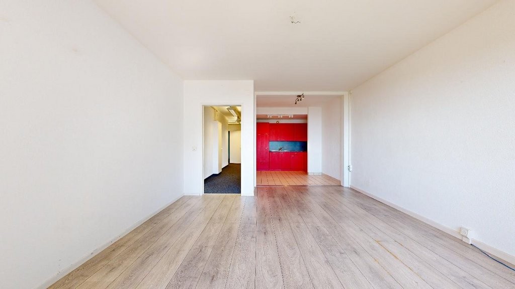 332m² commercial, foto 6 di 10