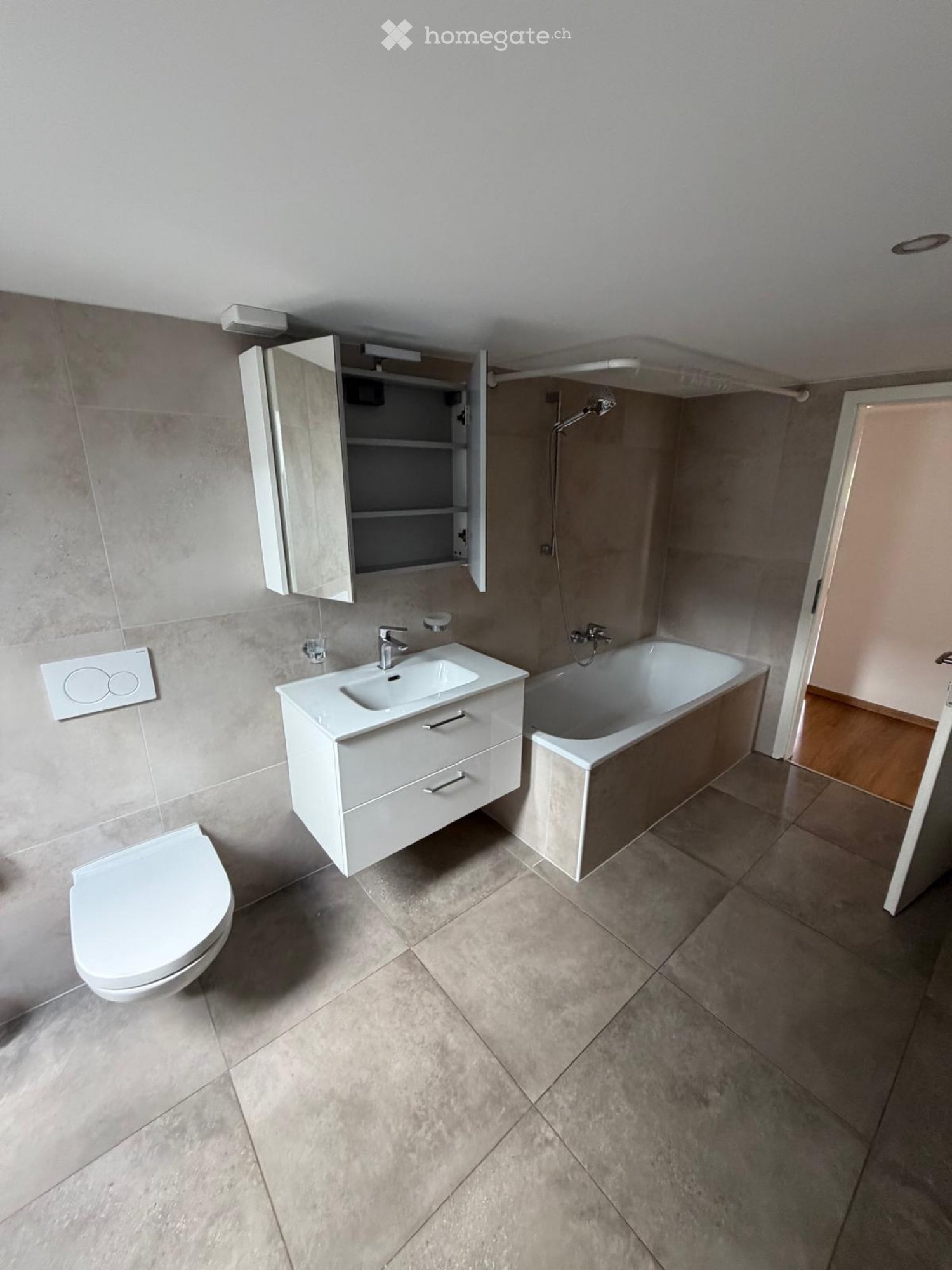 4-Zimmer-Wohnung