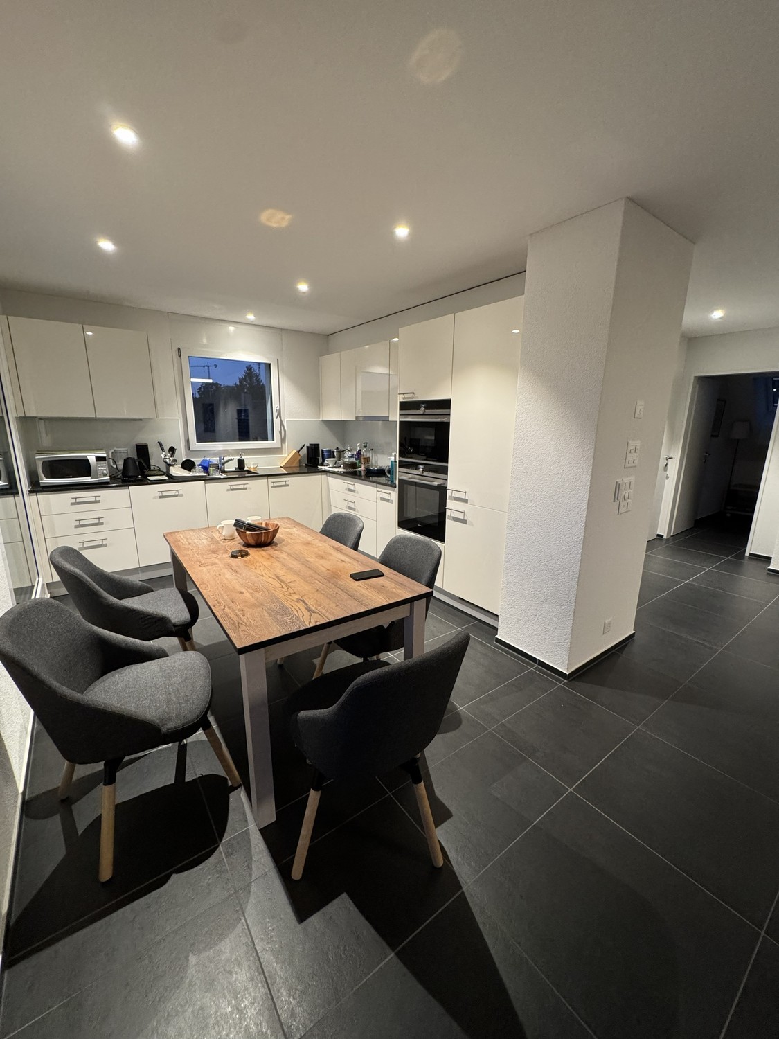 Appartamento di 2 ½ locali, foto 3 di 10