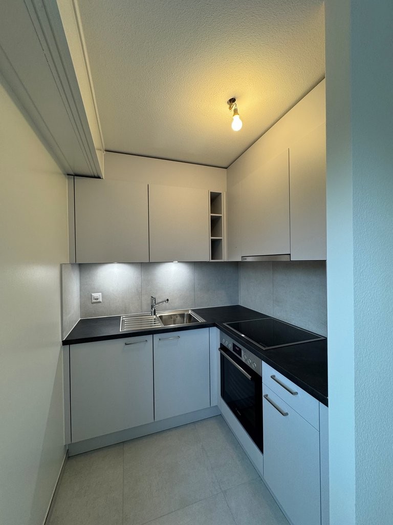 Appartamento di 2 ½ locali, foto 3 di 9