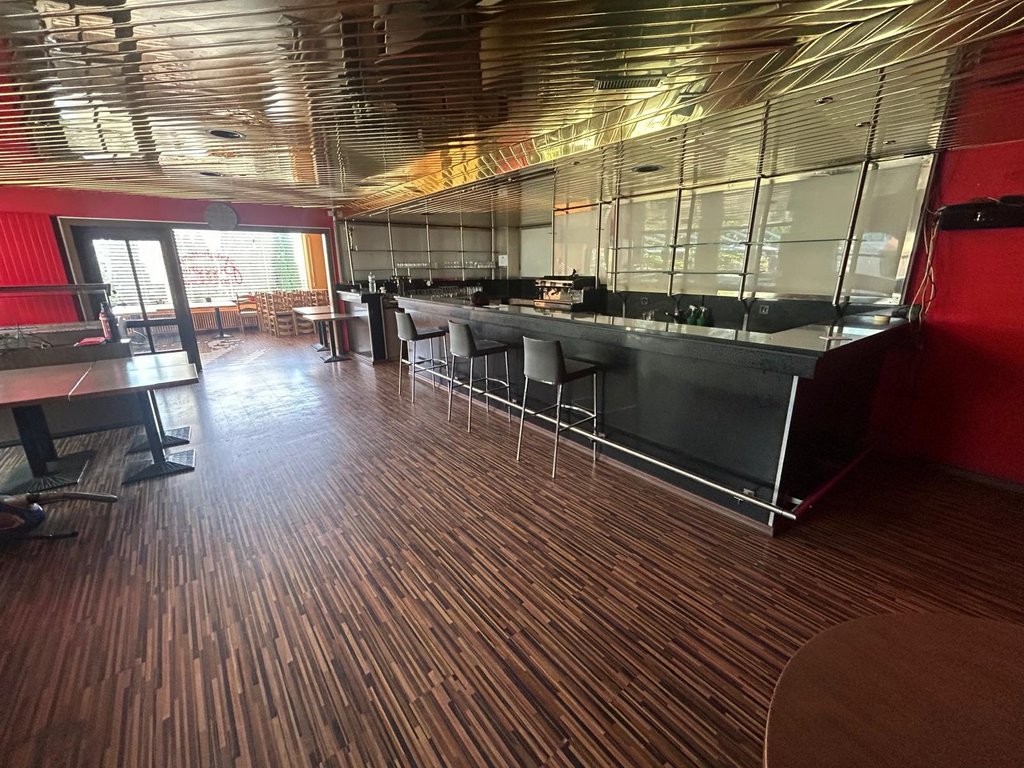 Ristorante di 170m²