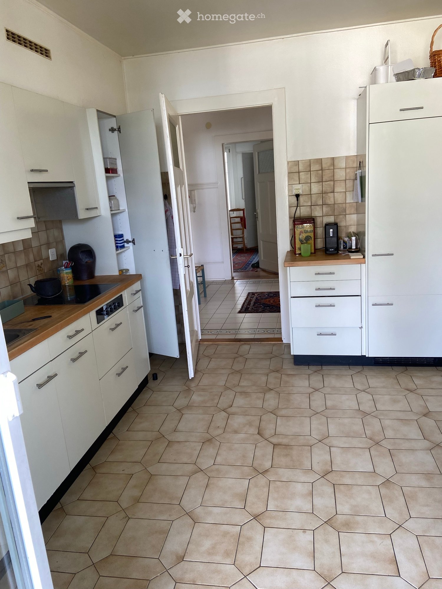 appartamento di 6 locali, foto 3 di 5