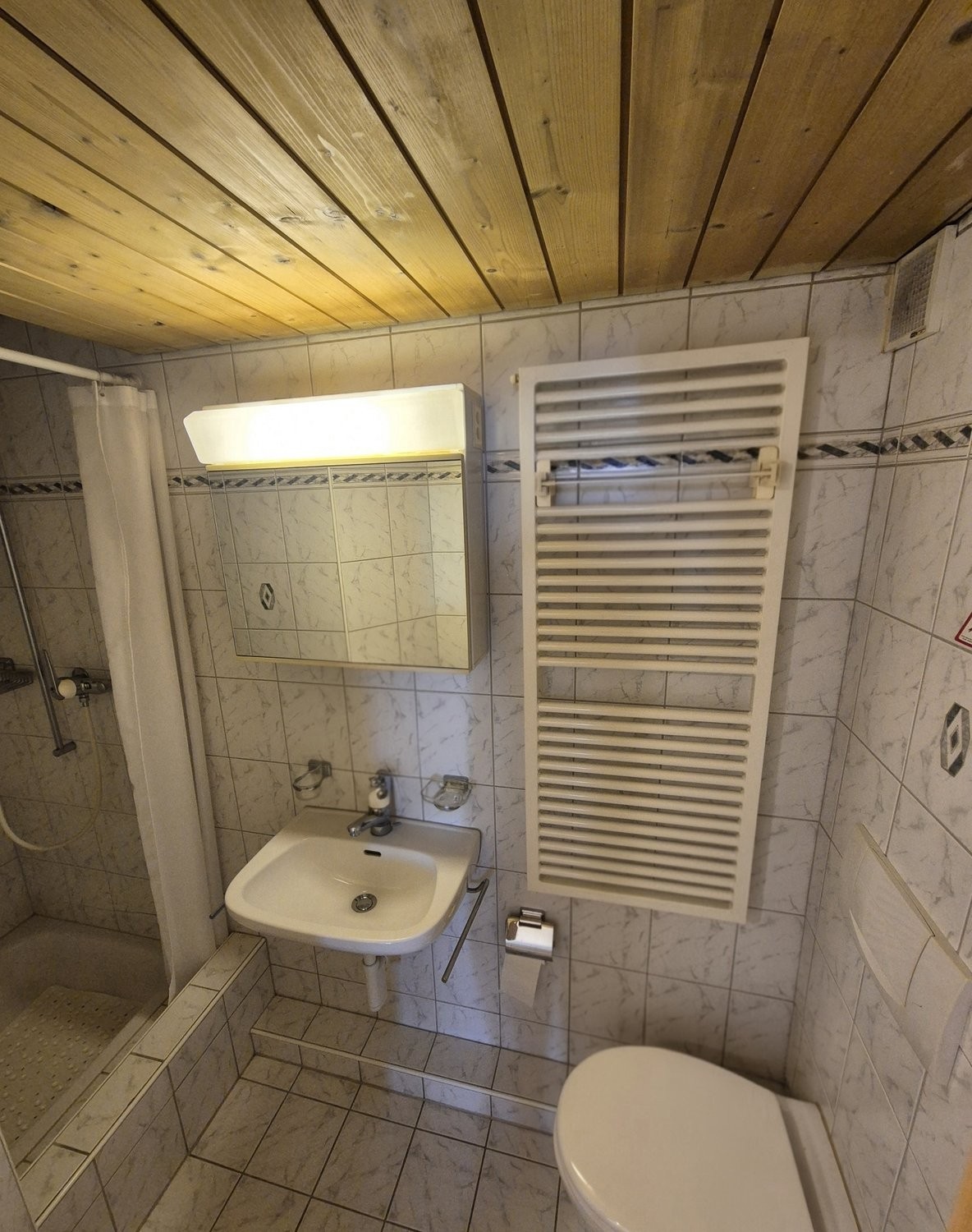 Appartamento arredato di 2 ½ locali, foto 4 di 5